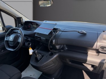 Peugeot partner fourgon long 950 kg hdi 100 1ere main tva recuperable entretien concession occasion simplicicar toulouse nord...