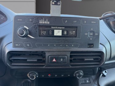 Peugeot partner fourgon long 950 kg bluehdi 100 ss bvm5 occasion simplicicar toulouse nord simplicicar simplicibike france