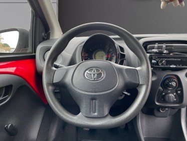 Toyota aygo 1.0 vvt-i x garantie 12 mois occasion montpellier (34) simplicicar simplicibike france