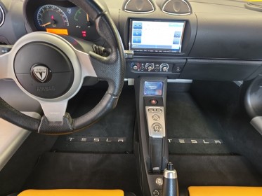 Tesla roadster 56 kwh autonomie environ 300 km pas de malus révisée garantie 12 mois occasion simplicicar vichy simplicicar...
