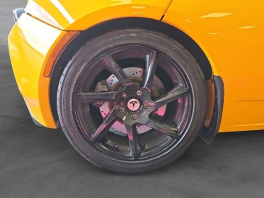 Tesla roadster 56 kwh autonomie environ 300 km pas de malus révisée garantie 12 mois occasion simplicicar vichy simplicicar...