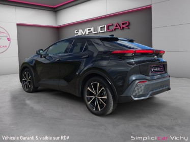 Toyota c-hr hybride my23 1.8l design 122 ch cvt caméra de recul 1ére main révisée garantie toyota 12 mois hayon...