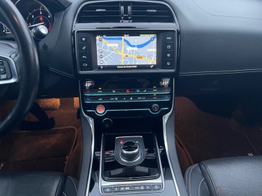 Jaguar xe 2.0d r-sport occasion simplicicar la fleche simplicicar simplicibike france