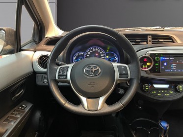 Toyota yaris hybride 100h style toit pano keyless go camera de recul garantie 12 mois occasion simplicicar tours  simplicicar...