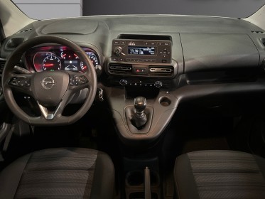Opel combo life 110 ch enjoy attelage régulateur distribution ok garantie 12 mois occasion simplicicar saint-jean...
