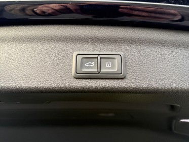 Audi q3 q3 35 tfsi s line  - garantie 12mois - sieges chauffant - carplay - attelage elec - sieges electriques occasion...