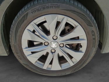 Peugeot 208 electrique 50 kwh 136ch allure pack occasion réunion ville st pierre simplicicar simplicibike france