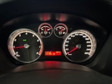 Ford focus 2.5 t- 225 st occasion simplicicar pau simplicicar simplicibike france