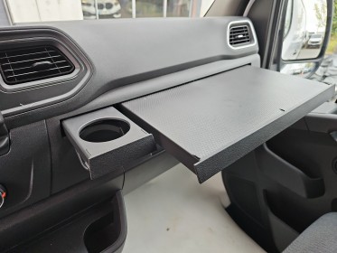 Renault master fourgon gn f3300 l2h2 dci 135 grand confort occasion osny simplicicar simplicibike france