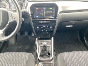 Suzuki vitara 1.0 boosterjet 111 privilege suivi suzuki caméra de recul sièges chauffants garantie 12 mois occasion...