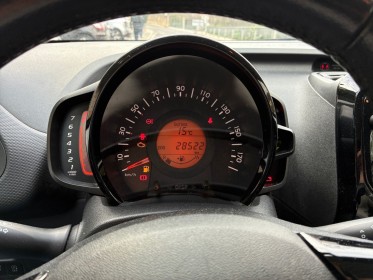 Citroen c1 vti 72 shine /camera/ radars /ecran tactile /carplay /garantie 12 mois occasion  simplicicar nice - pfvauto...
