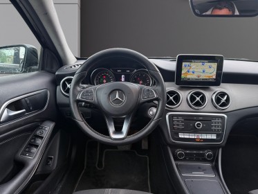 Mercedes gla 200 7-g dct sensation - toit ouvrant - 136 cv occasion champigny-sur-marne (94) simplicicar simplicibike france