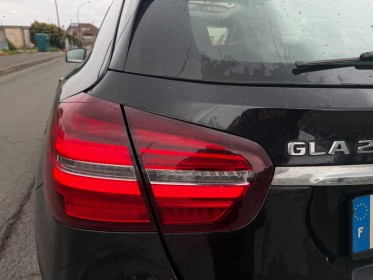 Mercedes gla 200 7-g dct sensation - toit ouvrant - 136 cv occasion champigny-sur-marne (94) simplicicar simplicibike france