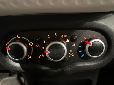 Renault twingo iii 0.9 tce 90ch energy zen origine france pneus ar neufs radars ar garantie 12 mois occasion simplicicar...