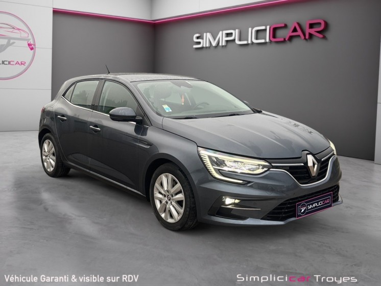 Renault megane iv berline 1.5 dci 115 edc régulateur clim auto full led garantie 12 mois occasion barberey simplicicar...
