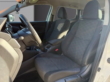 Nissan qashqai 1.2 dig-t 115 stop/start acenta sieges chauffant/garantie 12mois occasion simplicicar lyon nord simplicicar...