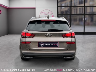 Hyundai i30 1.0 t-gdi 120 ibvm6 hybrid 48v - 1 ere main - entretien complet occasion simplicicar lagny  simplicicar...
