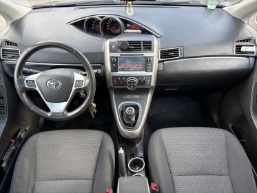 Toyota verso lca 112 d-4d 7pl fap skyview - garantie 12 mois occasion simplicicar brest simplicicar simplicibike france