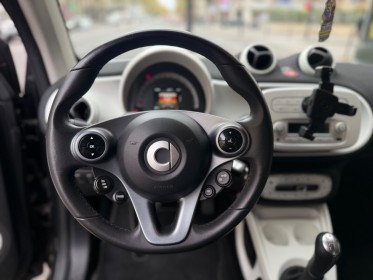Smart fortwo coupe 1.0 71 ch ss passion occasion paris 17ème (75)(porte maillot) simplicicar simplicibike france