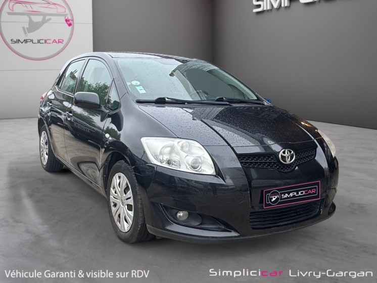 Toyota auris 97 vvt-i linéa luna occasion simplicicar livry gargan simplicicar simplicibike france