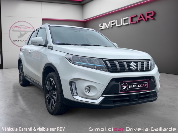 Suzuki vitara 1.5l hybrid style toit ouvrant sieges chauffants garantie constructeur occasion simplicicar brive la gaillarde ...