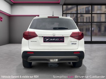 Suzuki vitara 1.5l hybrid style toit ouvrant sieges chauffants garantie constructeur occasion simplicicar brive la gaillarde ...