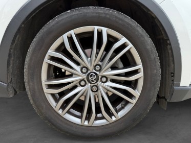 Toyota c-hr hybride my20 1.8l distinctive carplay caméra de recul garantie toyota occasion simplicicar poitiers simplicicar...