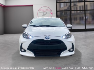 Toyota yaris hybride my22 116h design - sièges chauffants - volant chauffant - caméra de recul occasion simplicicar lagny ...