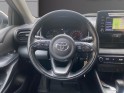 Toyota yaris hybride my22 116h design - sièges chauffants - volant chauffant - caméra de recul occasion simplicicar lagny ...
