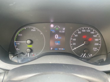 Toyota yaris hybride my22 116h design - sièges chauffants - volant chauffant - caméra de recul occasion simplicicar lagny ...