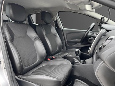 Renault clio iv energy intens dci 90 radar de recule régulateur de vitesse garantie 12 mois occasion simplicicar poitiers...