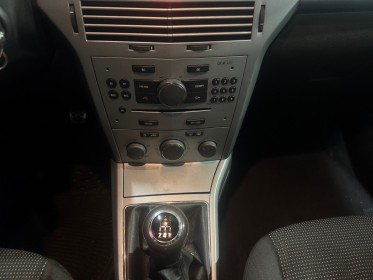 Opel astra 1.7 100ch garantie 12 mois occasion montpellier (34) simplicicar simplicibike france
