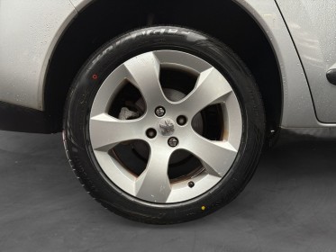 Peugeot 3008 1.6 hdi 16v 112ch fap - garantie 12 mois occasion simplicicar brest simplicicar simplicibike france