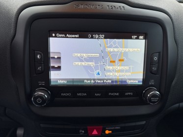 Jeep renegade 1.6 i multijet ss 95 ch south beach toit ouvrant panoramique garantie 12 mois occasion simplicicar saint-jean...