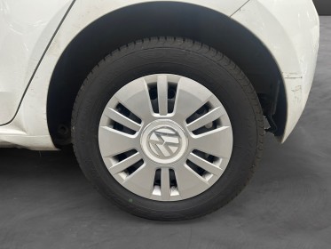 Volkswagen up up 1.0 60 bluemotion technology up! club - garantie 12 mois occasion simplicicar lyon ouest simplicicar...