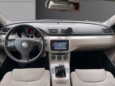 Volkswagen passat 2.0 16s tdi 140 cr fap confortline garantie 12 mois occasion simplicicar royan simplicicar simplicibike...