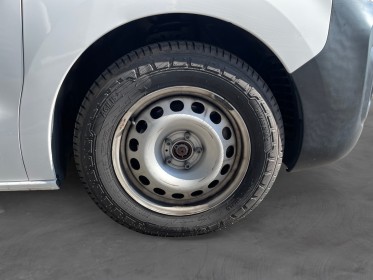 Citroen jumpy cabine approfondie taille m 120 eat8 club gps radar de recul téléphone 6 places garantie 12 mois occasion...