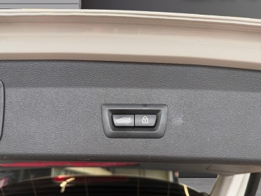 Bmw x1 f48 sdrive 18d 150 ch bva8 xline suivi bmw - camera de recul - hayon electrique - keyless go - feux full led occasion...