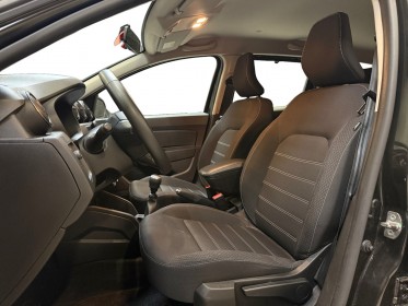 Dacia duster eco-g 100ch 4x2 confort - apple carplay - garantie 12 mois occasion simplicicar bretigny-sur-orge simplicicar...