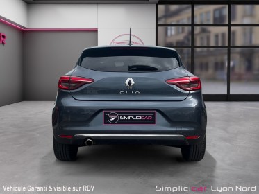 Renault clio v tce 100 intens caméra de recul radars 2 roues barre de toit garantie 12 mois occasion simplicicar lyon nord...