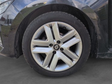 Renault clio v nouvelle tce 100 lpg evolution car play garantie 12 mois occasion simplicicar saint-omer simplicicar...