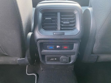 Volkswagen tiguan 2.0 tdi 150 dsg7 carat r-line suivi vw toit ouvrant garantie 12 mois occasion barberey simplicicar...