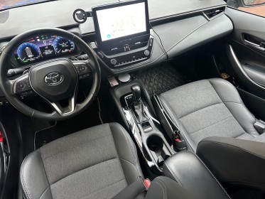 Toyota corolla touring sports hybride nouvelle 2l 196ch design carplay entretien complet toyota garantie 12 mois occasion...