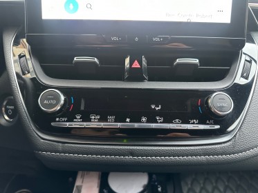 Toyota corolla touring sports hybride nouvelle 2l 196ch design carplay entretien complet toyota garantie 12 mois occasion...