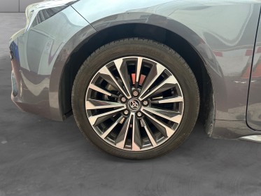 Toyota corolla touring sports hybride nouvelle 2l 196ch design carplay entretien complet toyota garantie 12 mois occasion...