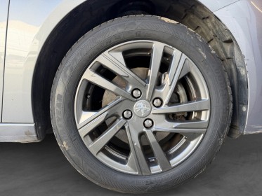 Peugeot 208 100ch  ss bvm6 active pack radar de recul carplay full entretien première main tva récupérable garantie 12...