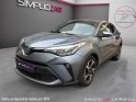 Toyota c-hr hybride my23 1.8l design carplay entretiens complets garantie 12 mois occasion simplicicar le raincy simplicicar...