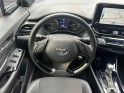 Toyota c-hr hybride my23 1.8l design carplay entretiens complets garantie 12 mois occasion simplicicar le raincy simplicicar...