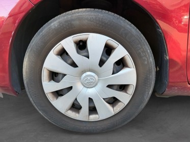 Toyota yaris hybride mc2 100h dynamic occasion cannes (06) simplicicar simplicibike france