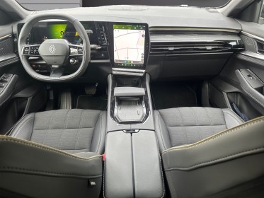 Renault austral e-tech hybrid 200 iconic gsr2 garantie 12 mois occasion simplicicar le raincy simplicicar simplicibike france